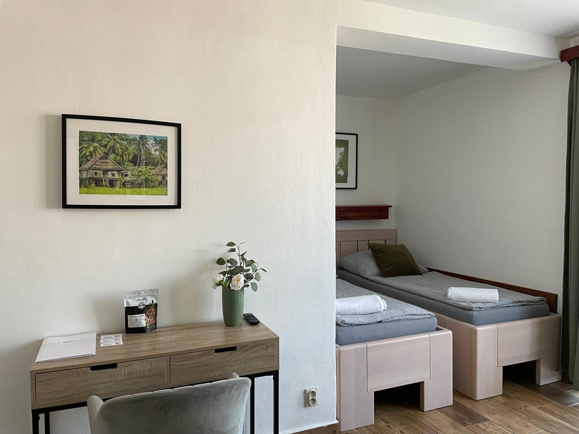 Penzion U Prehrady Luhacovice Room photo