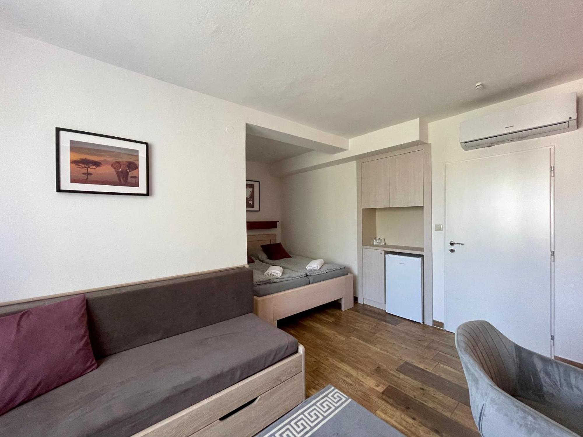 Penzion U Prehrady Luhacovice Room photo