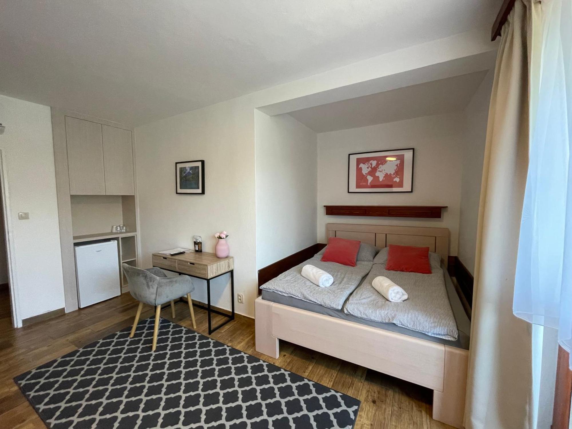 Penzion U Prehrady Luhacovice Room photo